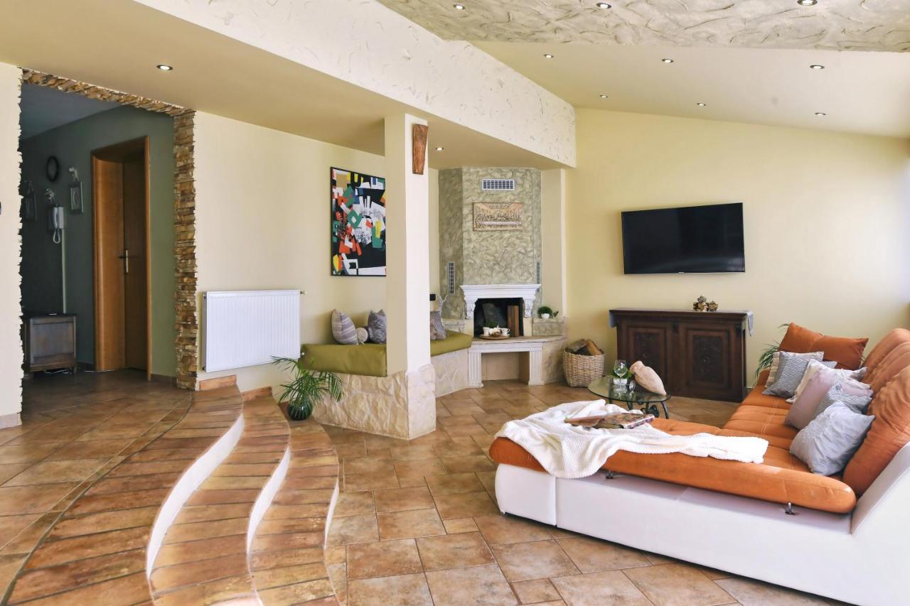 Villa *****pool House With Beautiful Seaview,big Garden And Old Tavern***** Rijeka